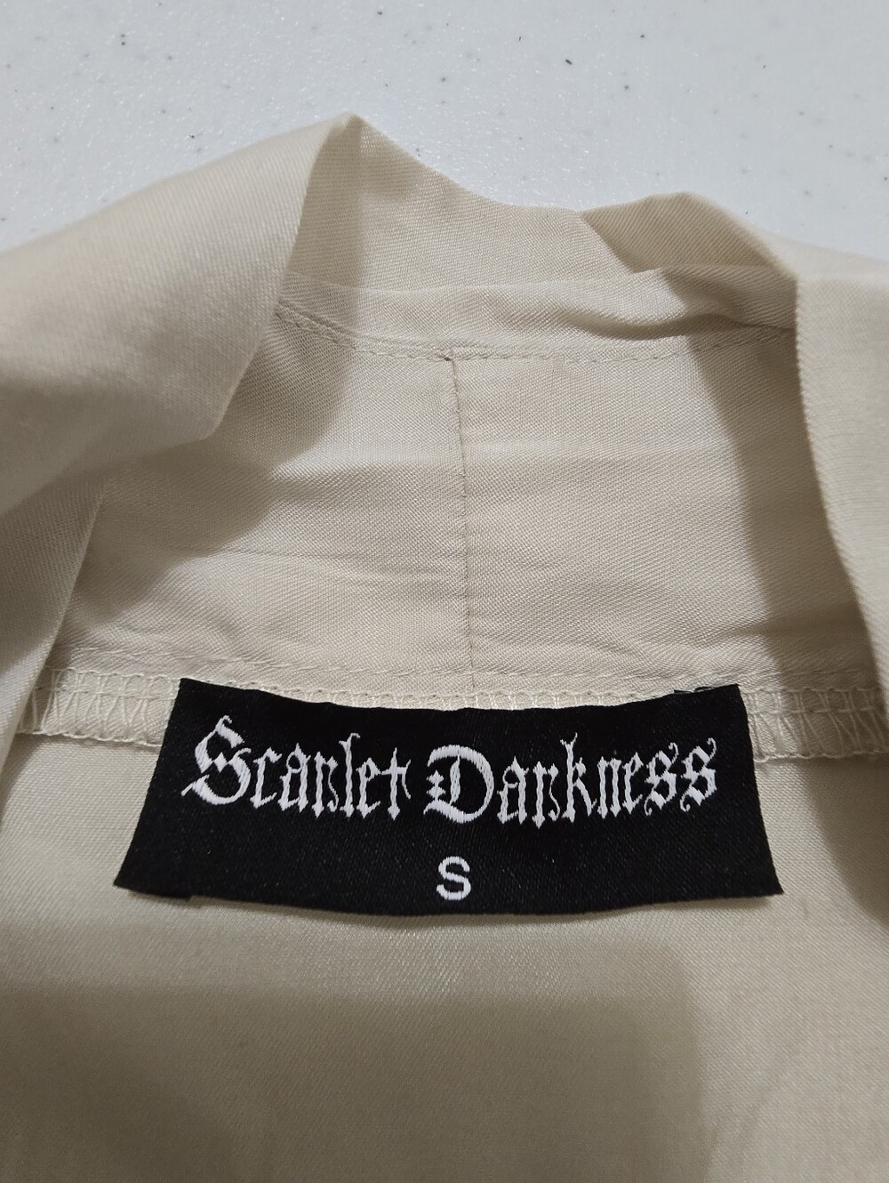 Scarlet Darkness Victorian V-neck Satin Button Up Blouse Women's Small Pirate - Picture 11 of 11